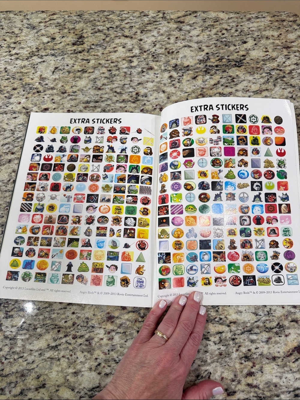 Angry Birds Star Wars II Ultimate Sticker Collection Book 1000+ Reusable Stick - Picture 13 of 13